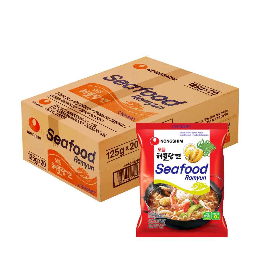 Nongshim Seafood Ramyun 125g × 20 Pack carton with a single red retail pack displayed in front, featuring the seafood illustration and Korean spicy noodle soup.
